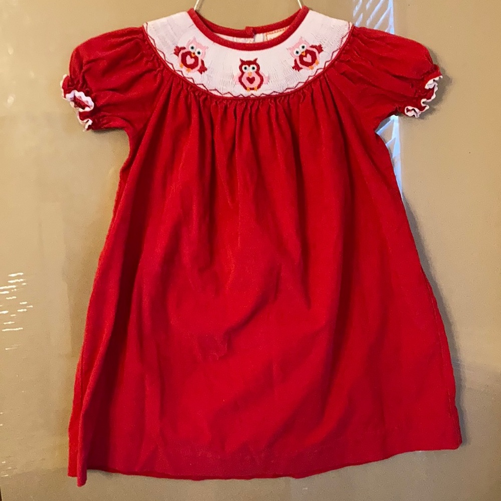 Smocked red owl valentine dress-4